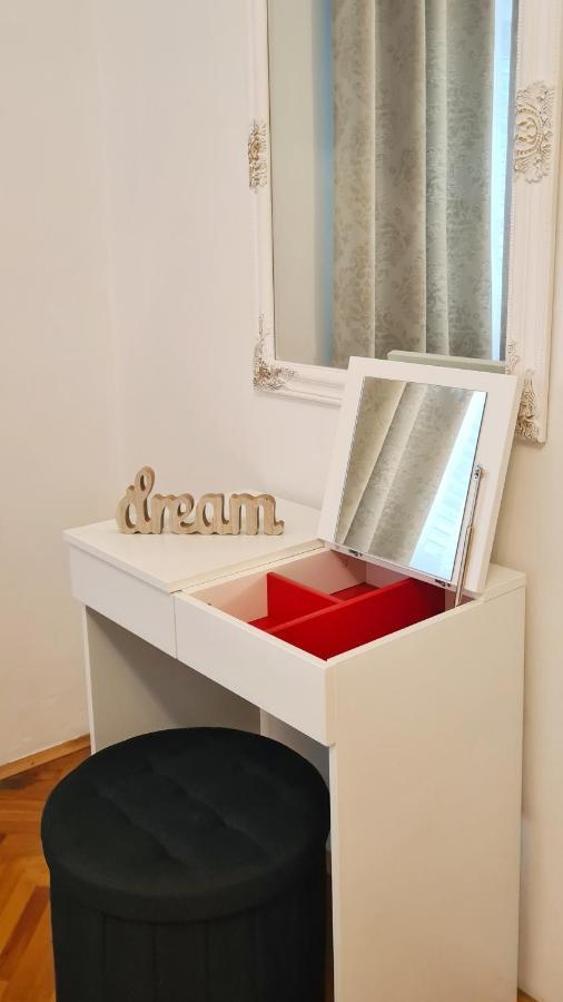 Apartment Sara Poljud Split Kültér fotó
