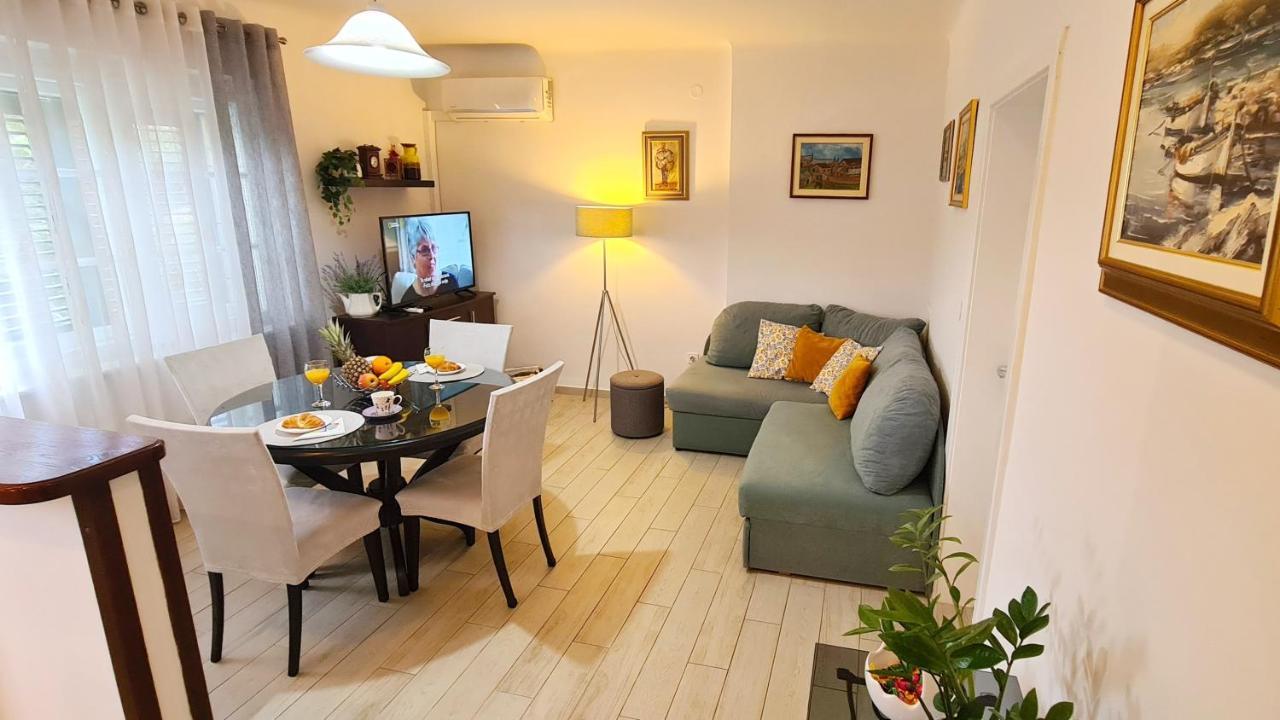 Apartment Sara Poljud Split Kültér fotó