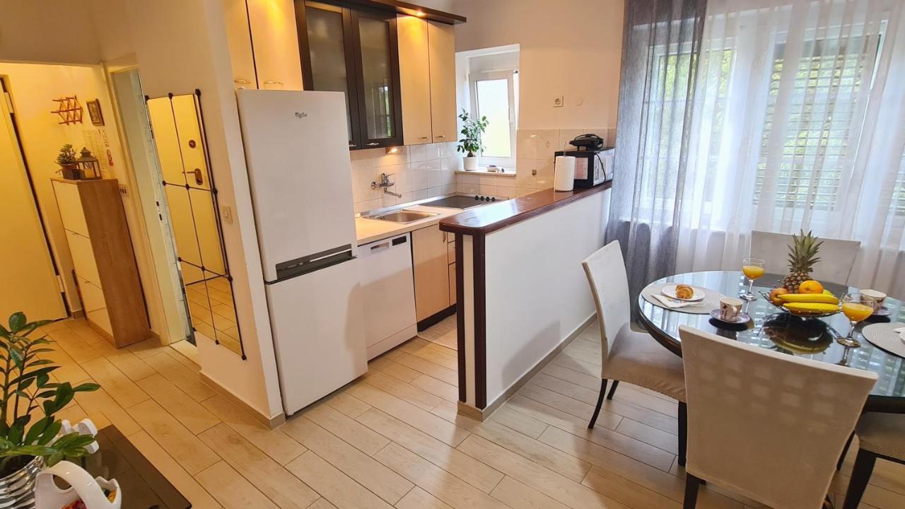 Apartment Sara Poljud Split Kültér fotó