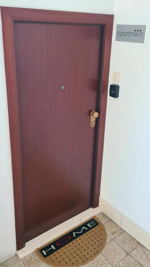 Apartment Sara Poljud Split Kültér fotó