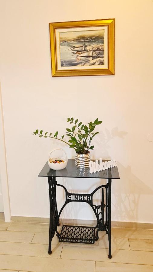Apartment Sara Poljud Split Kültér fotó
