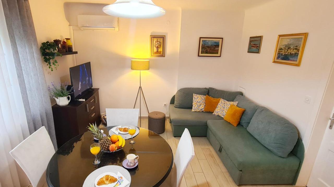Apartment Sara Poljud Split Kültér fotó