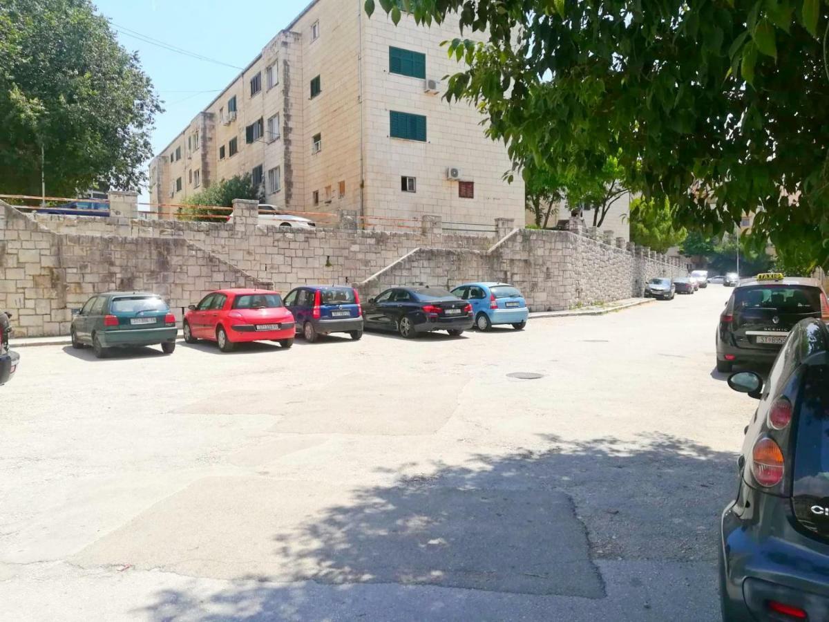 Apartment Sara Poljud Split Kültér fotó